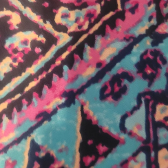 Everly Small Womens Blouse - Picture 3 of 7